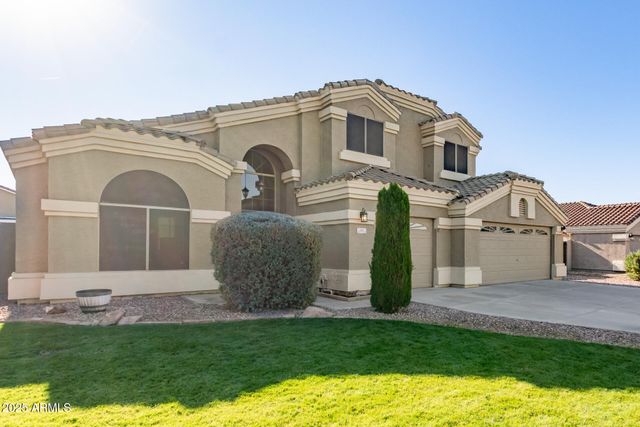 111 W WINDSOR Drive, Gilbert, AZ 85233