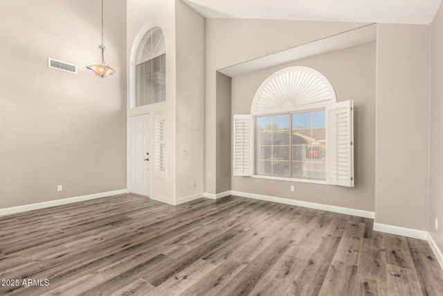 111 W WINDSOR Drive, Gilbert, AZ 85233