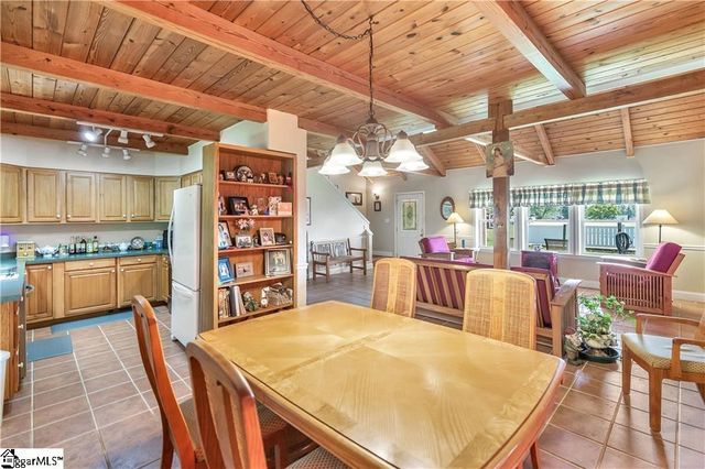 1100 Cherokee Road, Townville, SC 29689