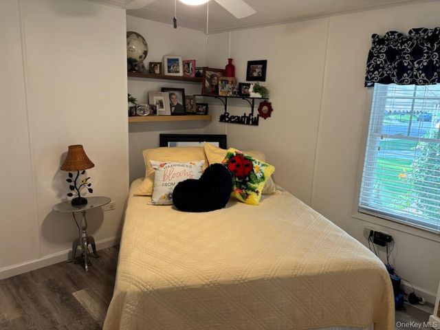 1661 OLD COUNTRY RD 471, Riverhead, NY 11901