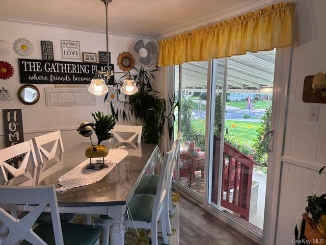 1661 OLD COUNTRY RD 471, Riverhead, NY 11901