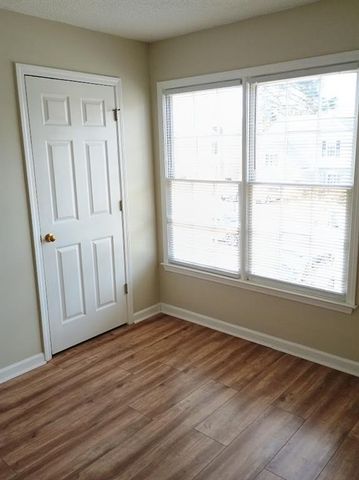 3210 Binghampton Lane, Lawrenceville, GA 30044