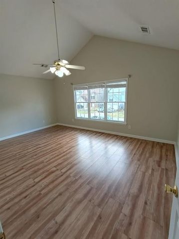 3210 Binghampton Lane, Lawrenceville, GA 30044