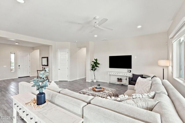 7797 S Indian Wheat Way, Tucson, AZ 85747