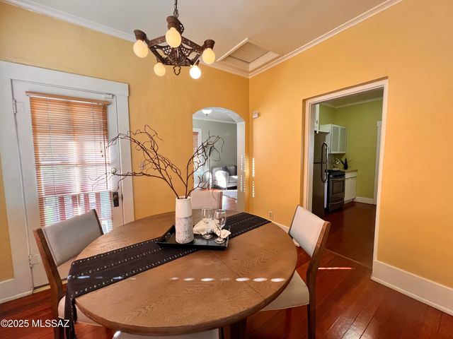 525 S 4th Avenue, Tucson, AZ 85701