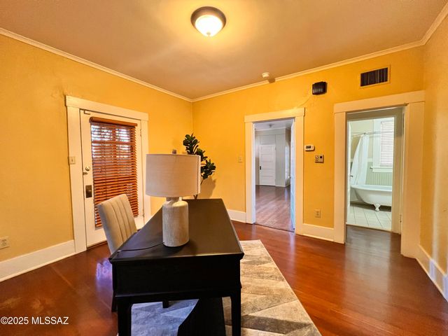 525 S 4th Avenue, Tucson, AZ 85701