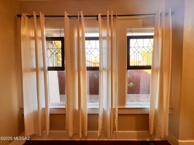 525 S 4th Avenue, Tucson, AZ 85701