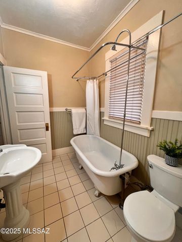 525 S 4th Avenue, Tucson, AZ 85701