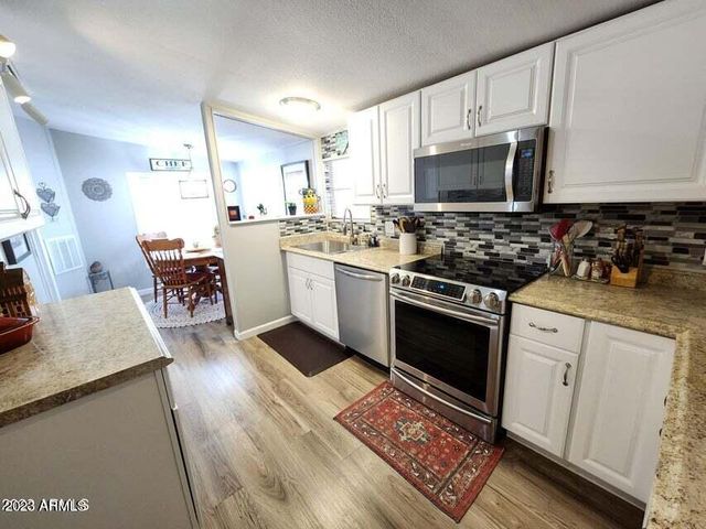 16005 N 32nd Street 157, Phoenix, AZ 85032