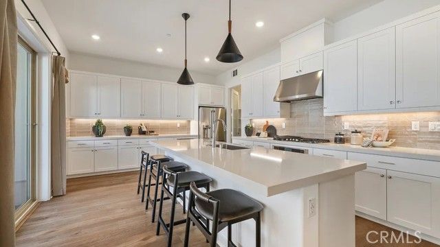 945 Walnut Terrace, Montebello, CA 90640