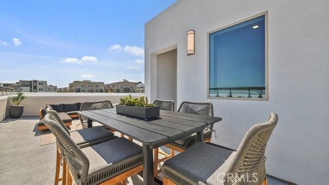 945 Walnut Terrace, Montebello, CA 90640