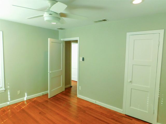 2216 Palmer Drive, Denton, TX 76209