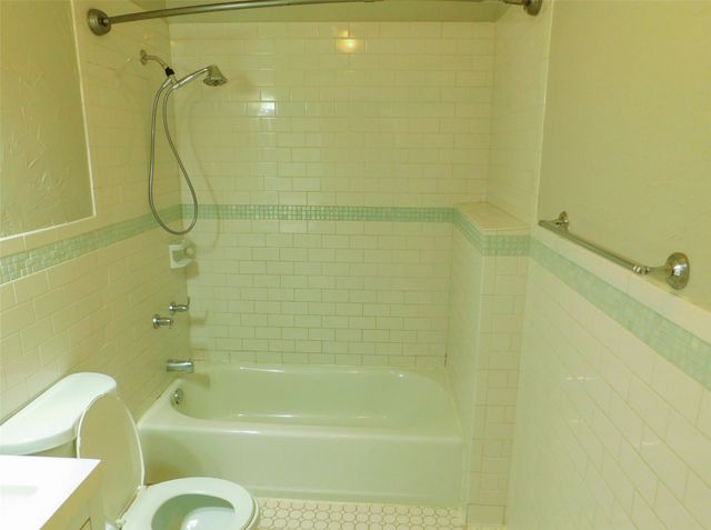 2216 Palmer Drive, Denton, TX 76209