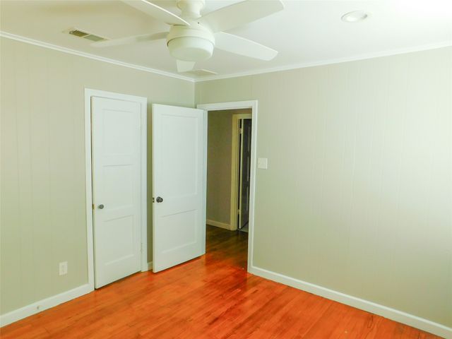 2216 Palmer Drive, Denton, TX 76209