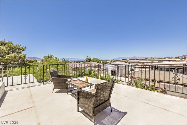 1610 Quarter Horse Drive, Henderson, NV 89002