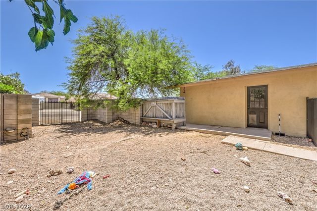 1610 Quarter Horse Drive, Henderson, NV 89002