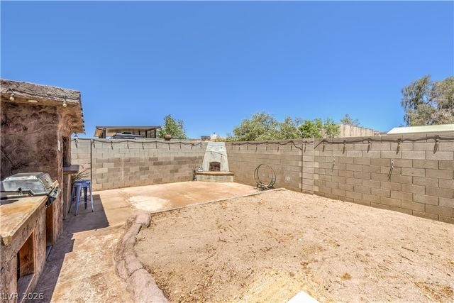 1610 Quarter Horse Drive, Henderson, NV 89002