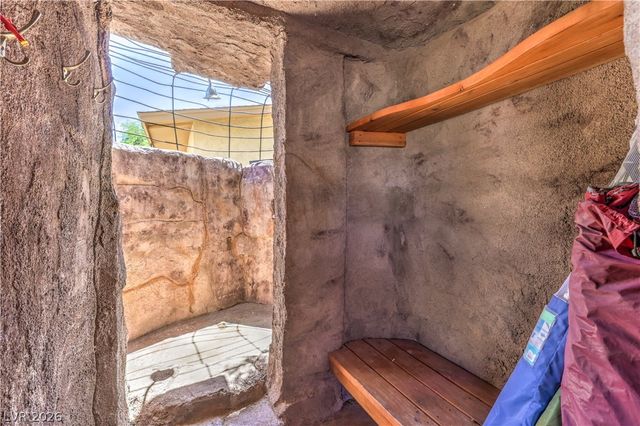 1610 Quarter Horse Drive, Henderson, NV 89002