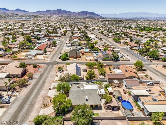 1610 Quarter Horse Drive, Henderson, NV 89002
