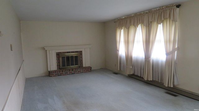 506 W GRIFFITH Street, Galveston, IN 46932