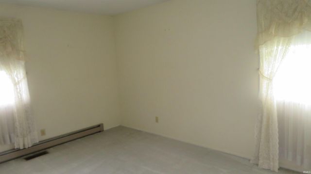 506 W GRIFFITH Street, Galveston, IN 46932