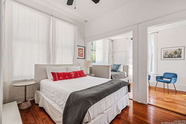 225 Madison, San Antonio, TX 78204