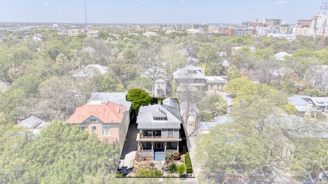 225 Madison, San Antonio, TX 78204