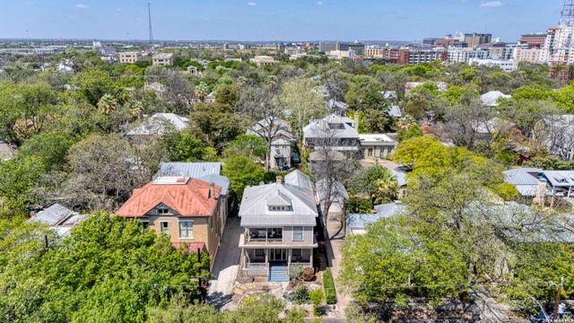 225 Madison, San Antonio, TX 78204