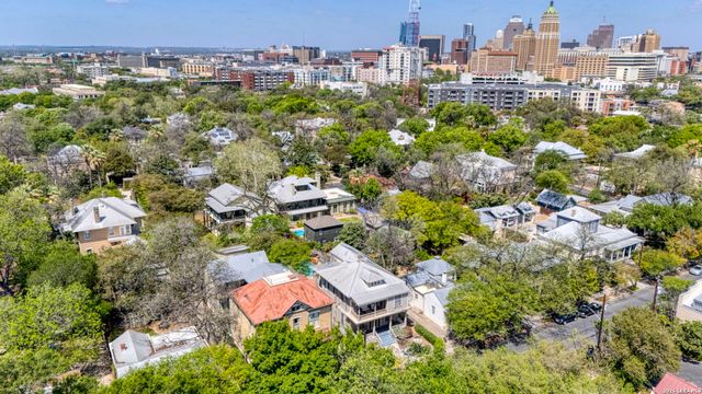 225 Madison, San Antonio, TX 78204