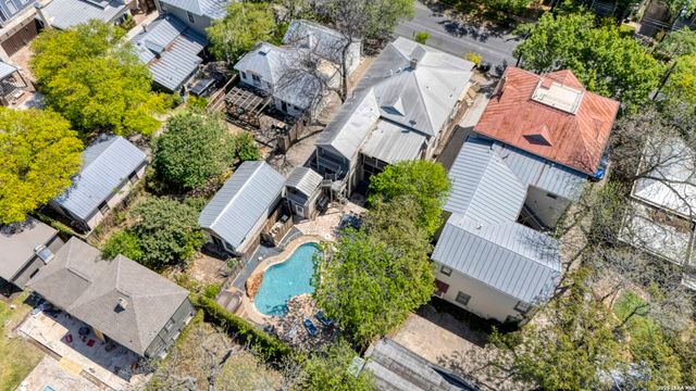 225 Madison, San Antonio, TX 78204
