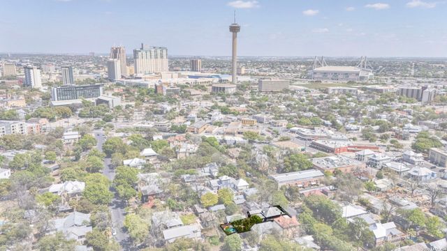 225 Madison, San Antonio, TX 78204