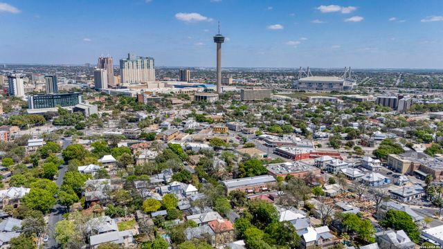 225 Madison, San Antonio, TX 78204