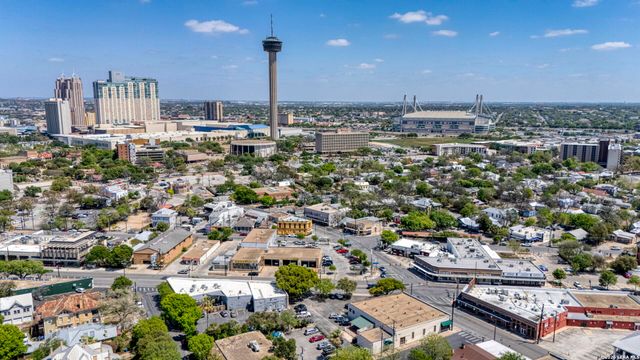 225 Madison, San Antonio, TX 78204