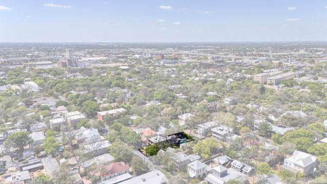 225 Madison, San Antonio, TX 78204