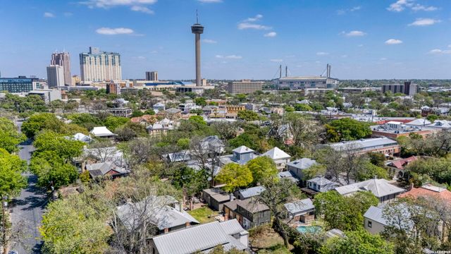 225 Madison, San Antonio, TX 78204