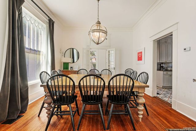 225 Madison, San Antonio, TX 78204