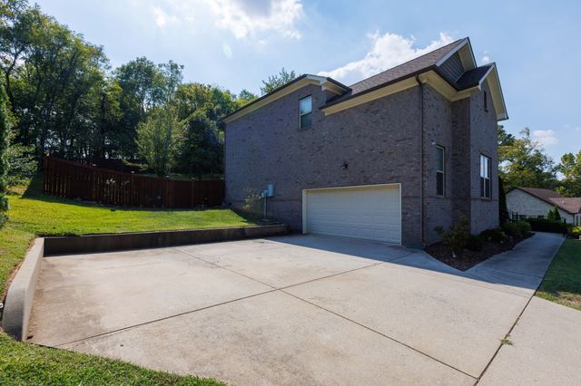 1195 Ben Hill Blvd, Nolensville, TN 37135