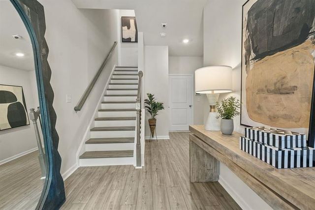 323 Sammon Way, Lawrenceville, GA 30046