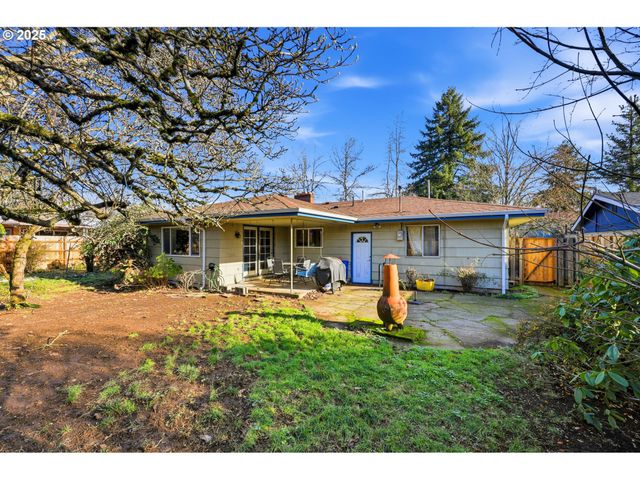 235 Ne 111TH Ave, Portland, OR 97220