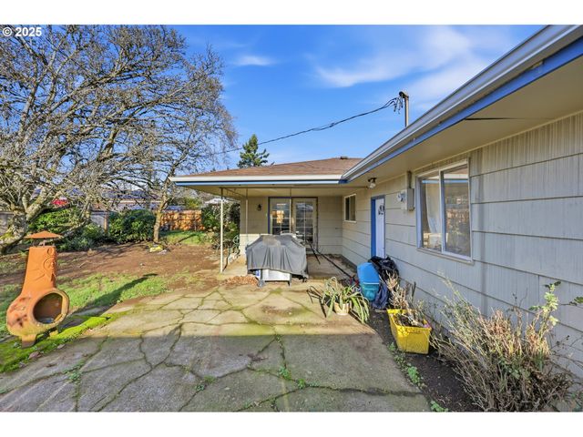 235 Ne 111TH Ave, Portland, OR 97220