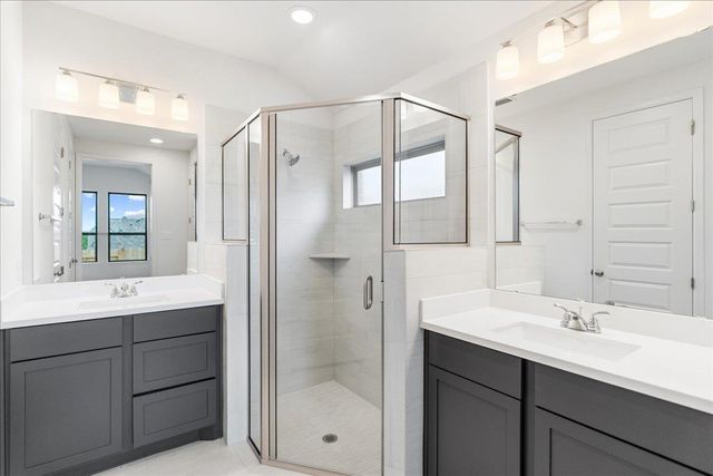 154 Blackborrow DR, Kyle, TX 78640