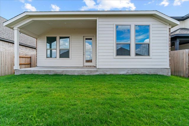154 Blackborrow DR, Kyle, TX 78640