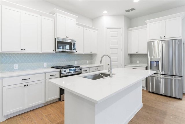154 Blackborrow DR, Kyle, TX 78640