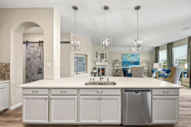 2316 Churchill Cove Lane, Pearland, TX 77089