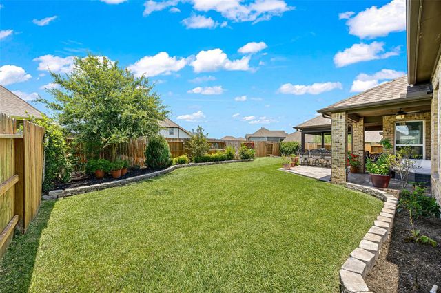 2316 Churchill Cove Lane, Pearland, TX 77089