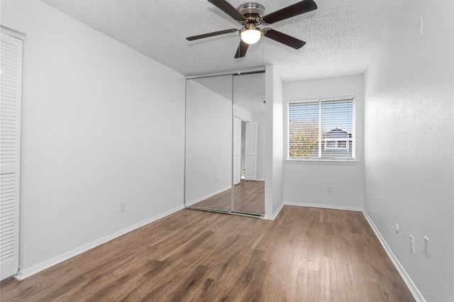10610 Chapel Hill Drive, Houston, TX 77099