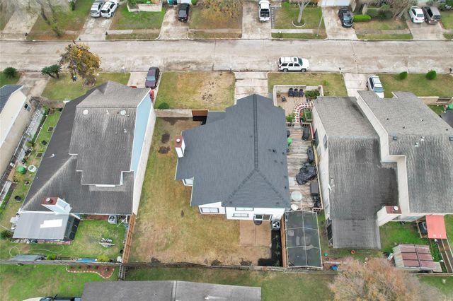 10610 Chapel Hill Drive, Houston, TX 77099