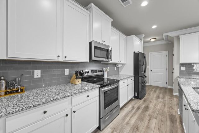 660 Country Ridge Drive, Hoschton, GA 30548