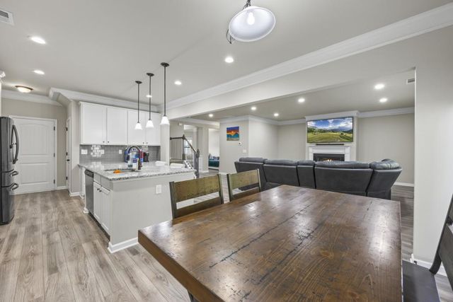 660 Country Ridge Drive, Hoschton, GA 30548