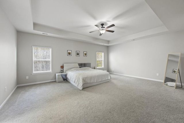 660 Country Ridge Drive, Hoschton, GA 30548